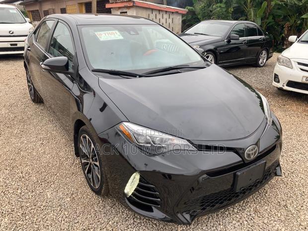 Toyota Corolla XSE 4dr Sedan (1.8L 4cyl CVT) 2017 Black