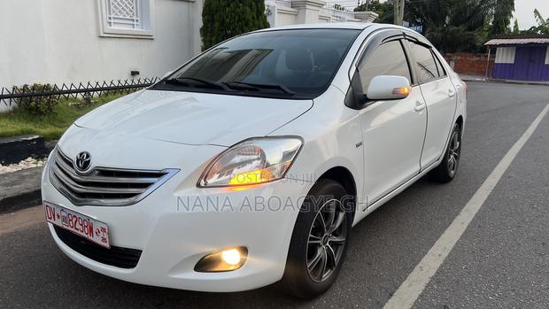 Toyota Belta 2011 White