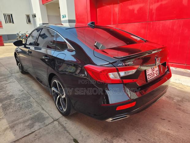 Honda Accord Sport (1.5L 4cyl Turbo CVT) 2019 Black