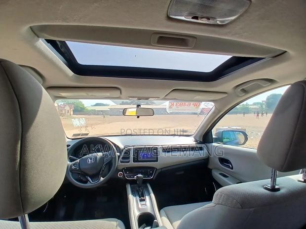 Honda HR-V 4dr SUV (1.5L 4cyl CVT) 2016 Blue