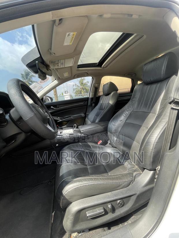 Honda Accord EX 2018 White