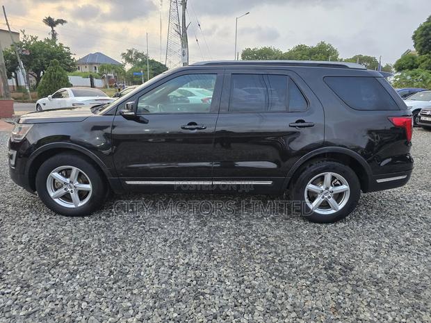Ford Explorer XLT 4dr FWD (2.3L 4cyl 6A) 2017 Black