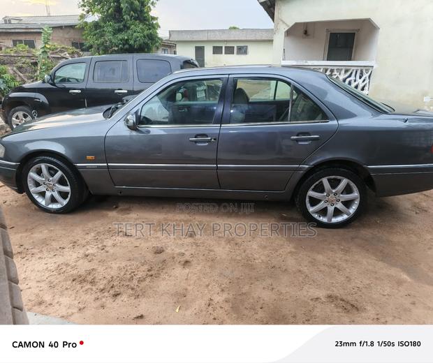 Mercedes-Benz C220 1997 Gray