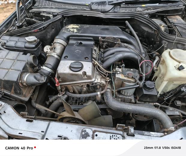 Mercedes-Benz C220 1997 Gray