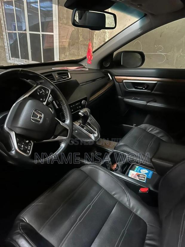 Honda CR-V 2018 Red