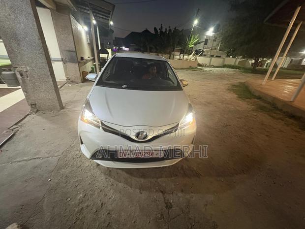 Toyota Vitz 1.5 FWD 5dr 2016 White