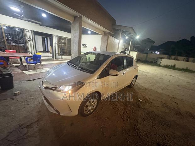 Toyota Vitz 1.5 FWD 5dr 2016 White