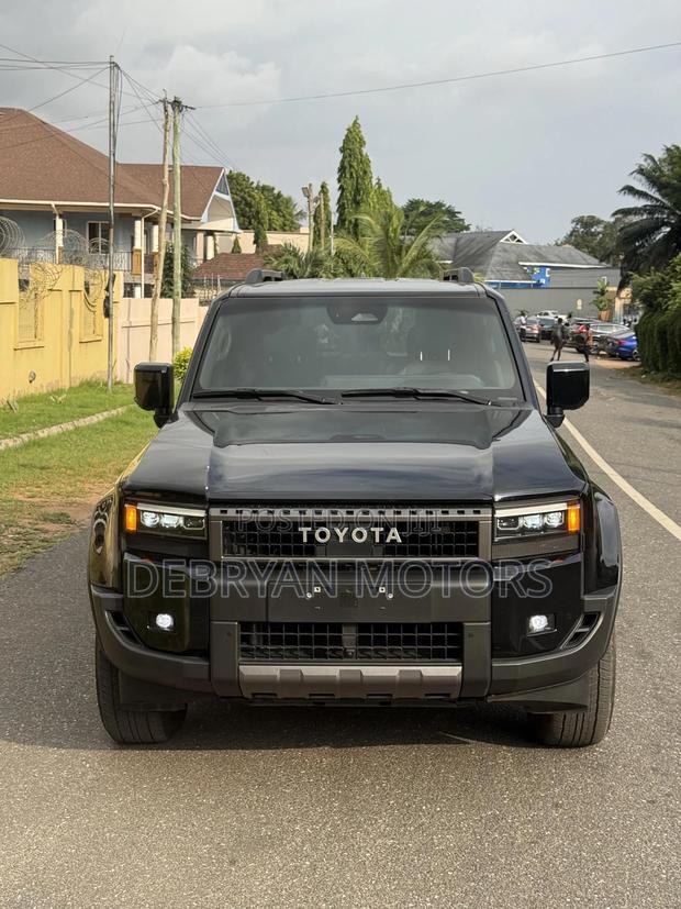Toyota Land Cruiser Prado 2.8 2024 Black