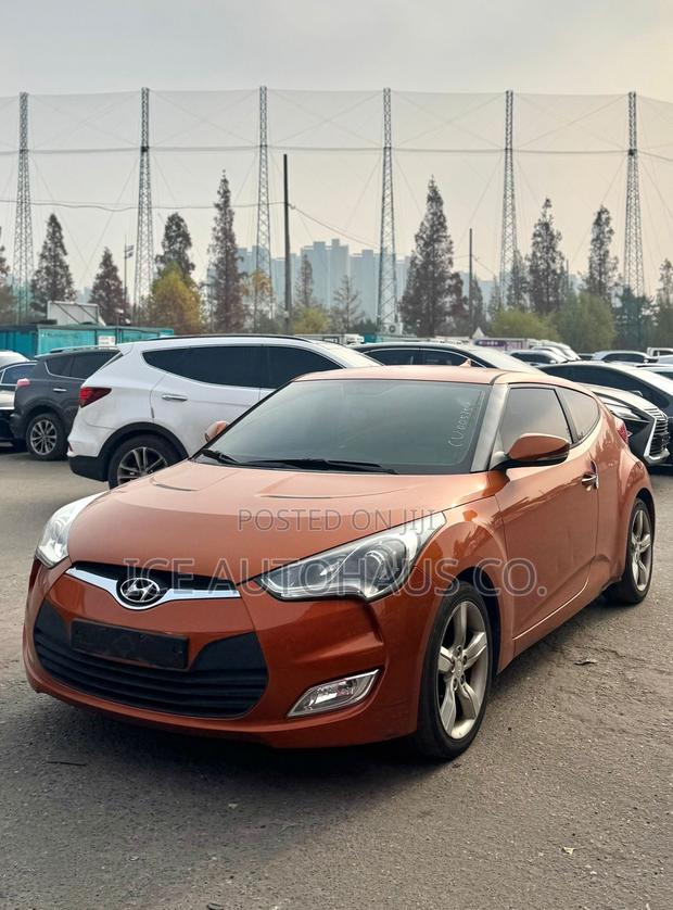 Hyundai Veloster Automatic 2012 Orange