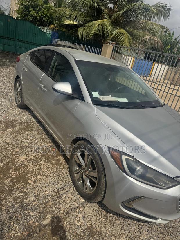 Hyundai Elantra 2017