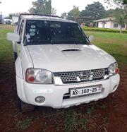 Nissan Hardbody 2002 White for sale