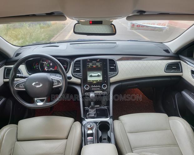 Renault Samsung SM6 1.6 TCe FWD 2016 Black