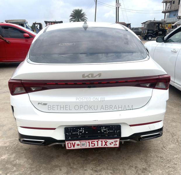 Kia K5 LX 2022 White