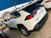 Toyota RAV4 XLE 2022 White for sale