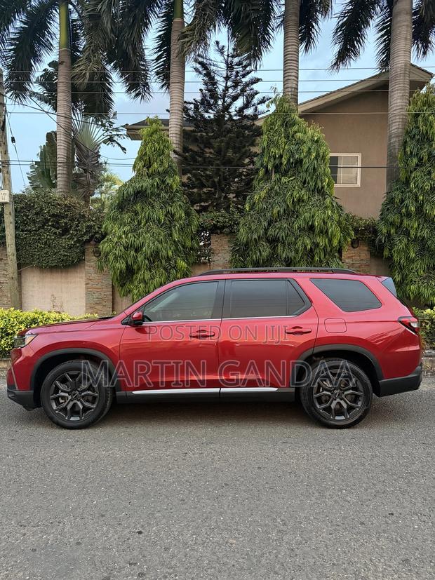 Honda Pilot TrailSport AWD 2024 Red