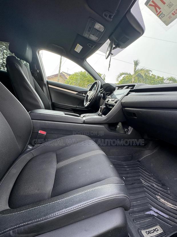 Honda Civic Sport Sedan 2019 Silver