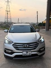Hyundai Santa Fe 2015 Gray for sale