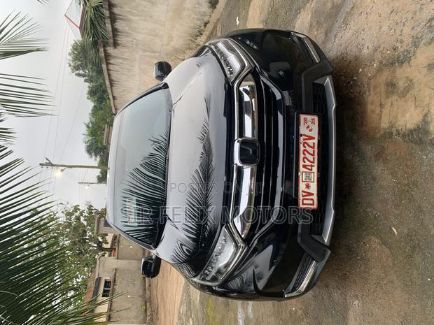 Honda CR-V Touring AWD 2019 Black