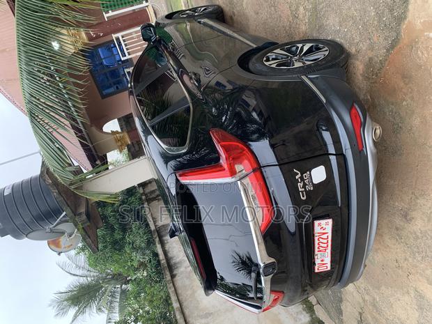 Honda CR-V Touring AWD 2019 Black