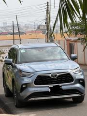 Toyota Highlander XLE AWD 2020 Blue for sale