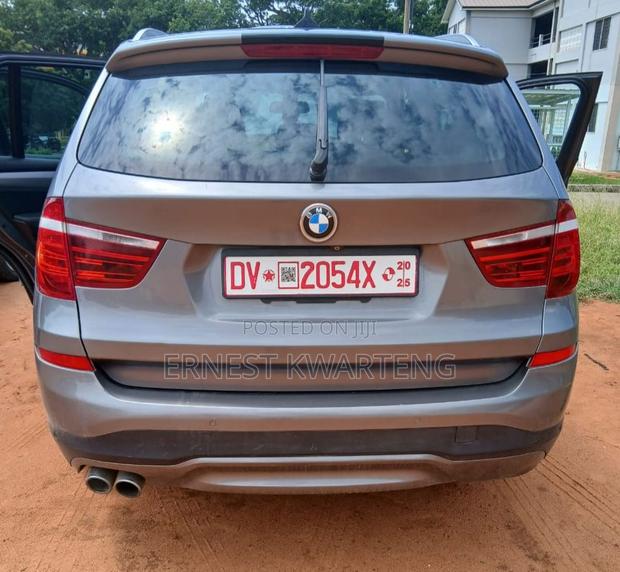 BMW X3 xDrive28i 4dr SUV AWD (2.0L 4cyl Turbo 8A) 2015 Gray