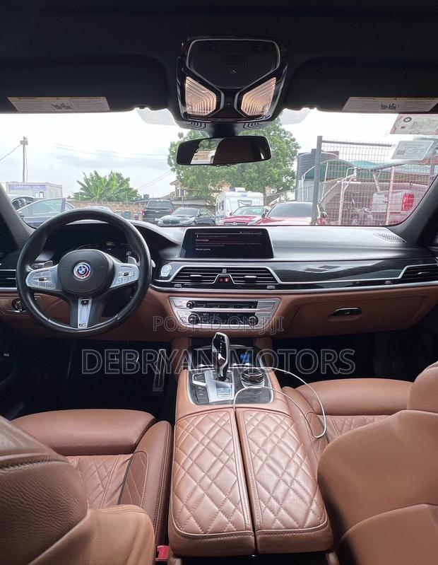 BMW 7 Series 2022 Silver