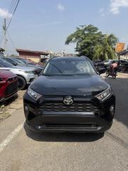 Toyota RAV4 XLE Premium 2021 Black for sale
