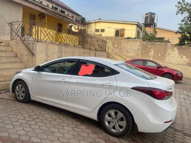 Hyundai Elantra 2016 White