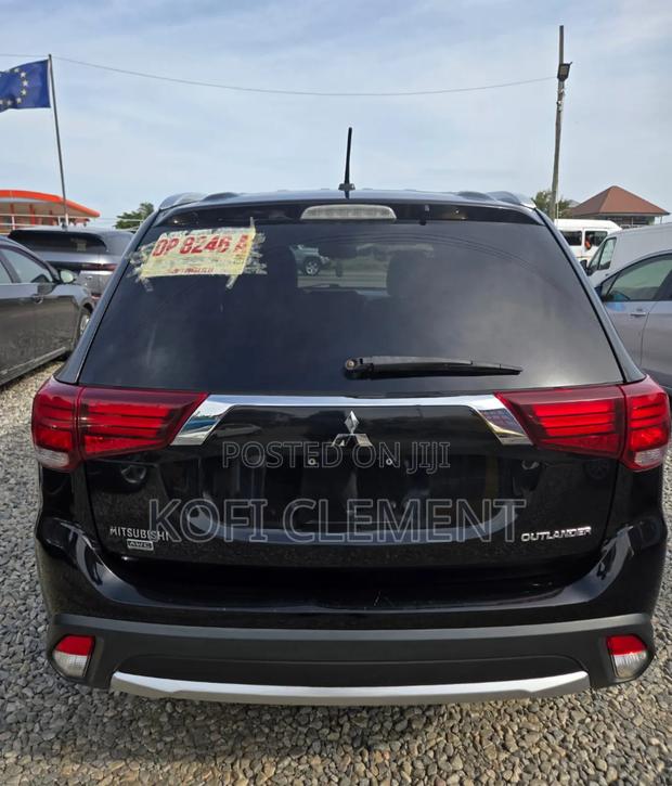 Mitsubishi Outlander Sport 2016 Black