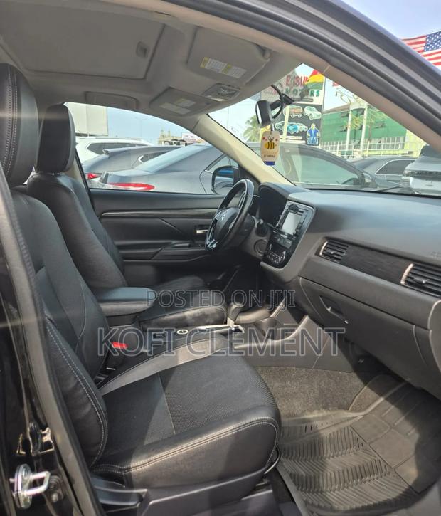 Mitsubishi Outlander Sport 2016 Black