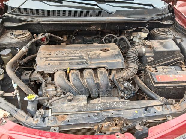 Pontiac Vibe AWD 2006 Red