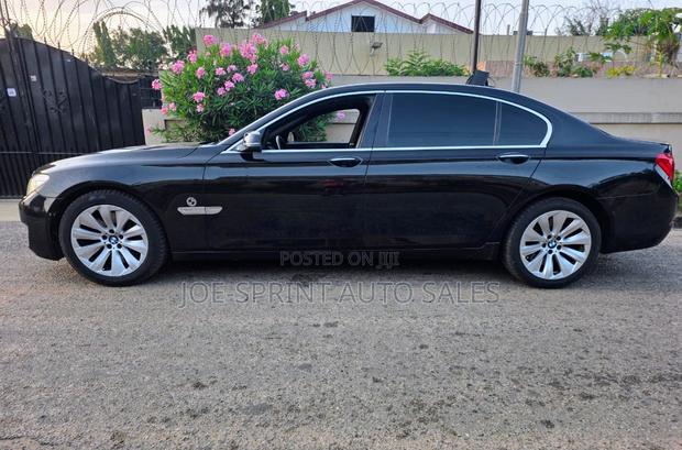 BMW 7 Series Sedan 750Li xDrive 2013 Black