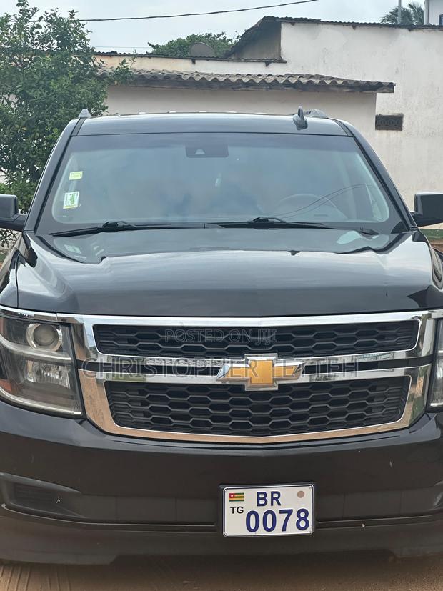 Chevrolet Suburban LT 4x4 2019 Black