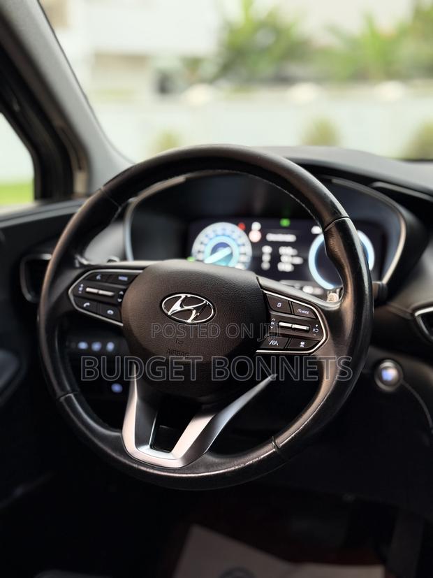 Hyundai Santa Fe SEL 2022 Black