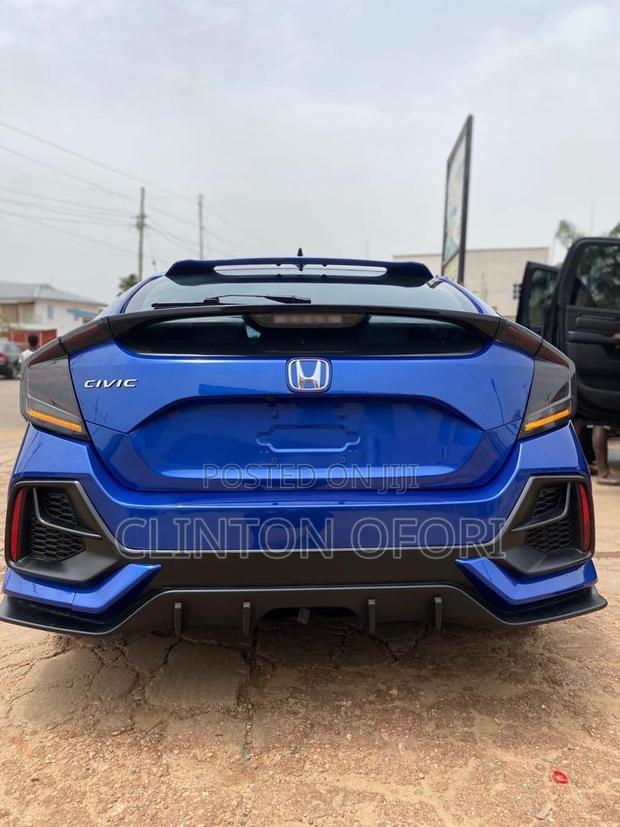 Honda Civic Sport Hatchback 2018 Blue