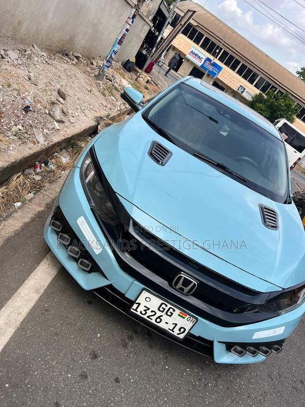 Honda Civic Touring 4dr Sedan (1.5L 4cyl) 2016 Blue