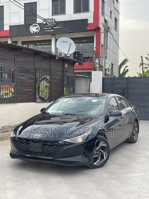 Hyundai Elantra 2023 Black