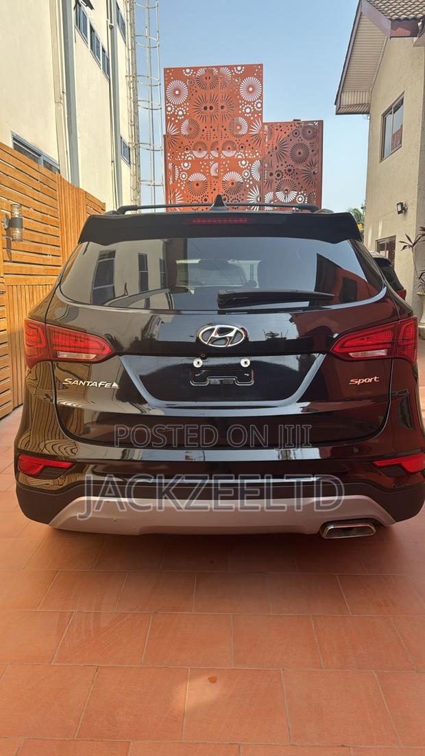 Hyundai Santa Fe SE AWD 2018 Black