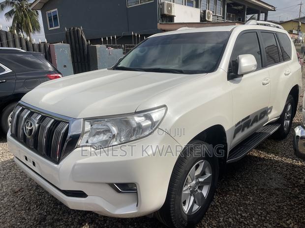 Toyota Land Cruiser Prado 2017 White