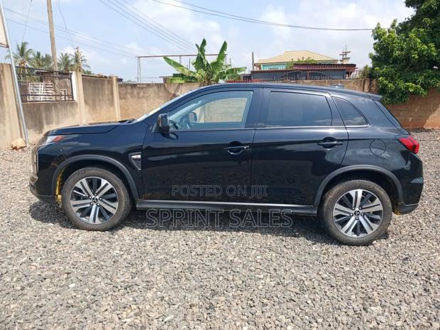 Mitsubishi Outlander Sport LE 2024 Black