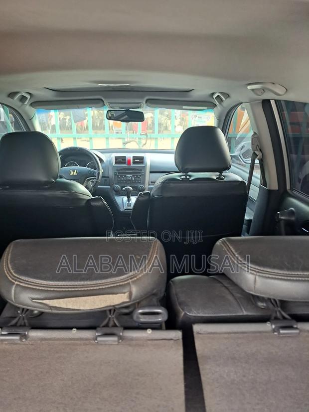 Honda CR-V 2011 Silver