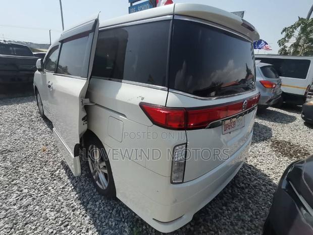 Nissan Elgrand SV Premium 2014 White