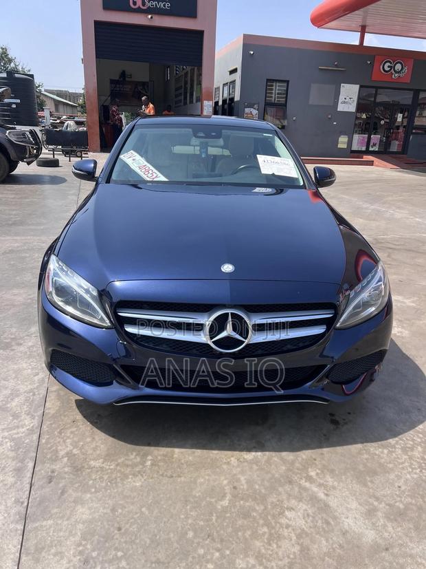 Mercedes-Benz C300 Luxury 4matic Sedan AWD (2.0L 4cyl 7A) 2017 Blue