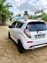 Chevrolet Spark 2LT 4dr Hatchback (1.2L 4cyl 5M) 2014 White for sale