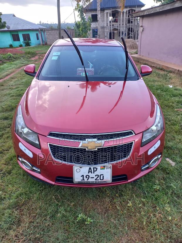 Chevrolet Cruze 2012 Red