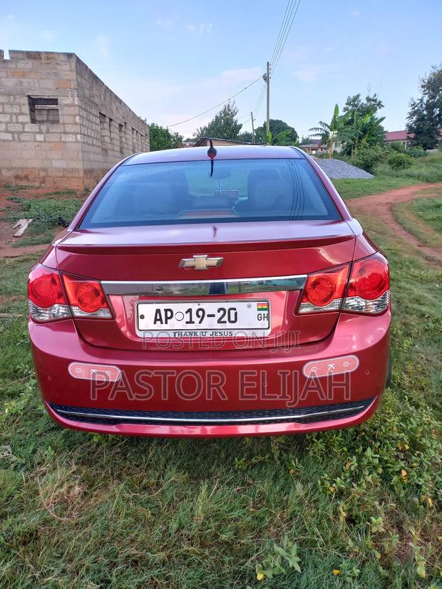 Chevrolet Cruze 2012 Red