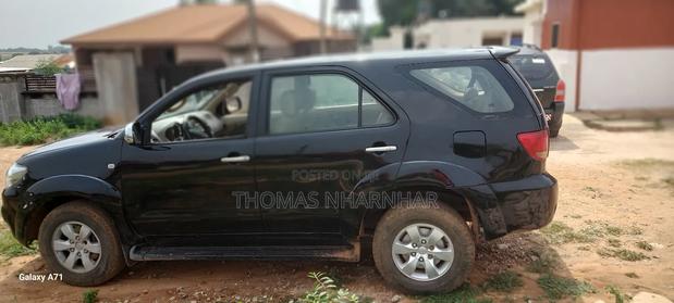 Toyota Fortuner 2.5 D AWD 2009 Black
