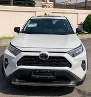 Toyota RAV4 XLE Premium AWD 2023 White for sale