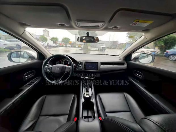 Honda HR-V 2021 White