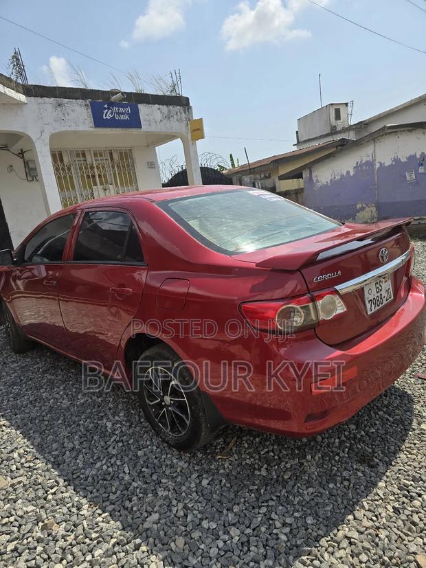 Toyota Corolla S Special Edition 4dr Sedan (1.8L 4cyl 4A) 2013 Red